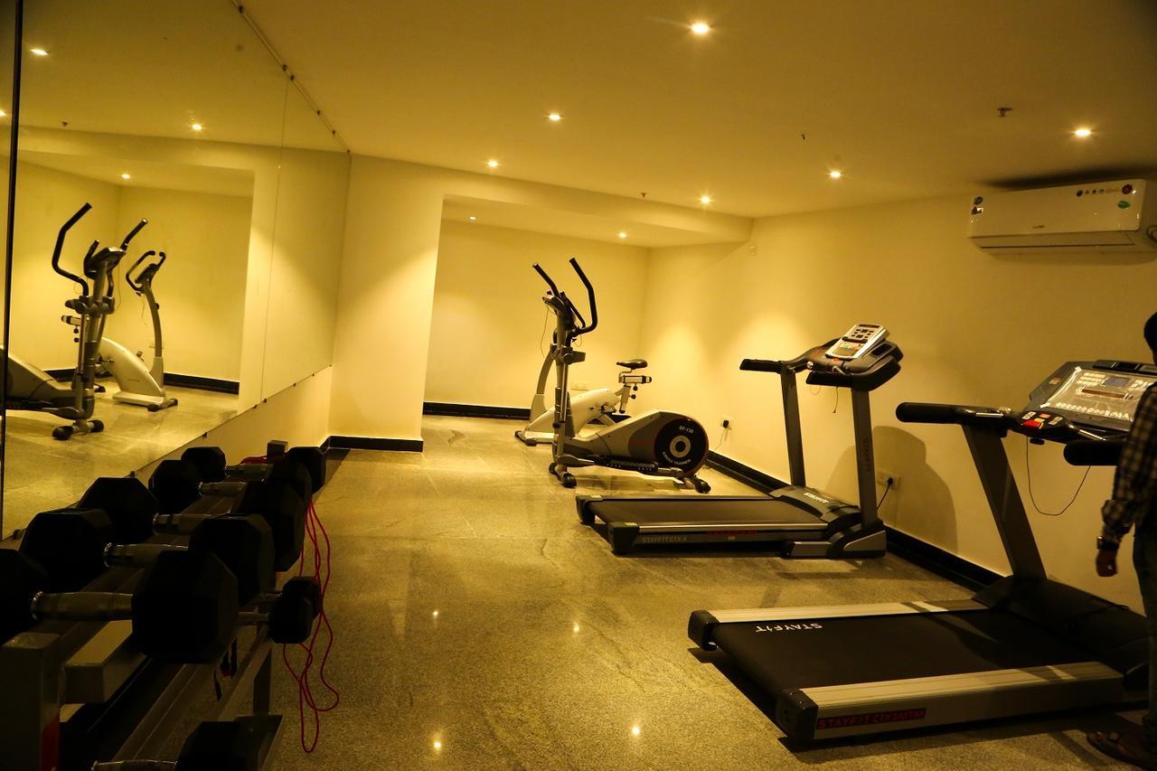 Hotel Deccan Serai, Hitec City, Hyderabad Eksteriør bilde