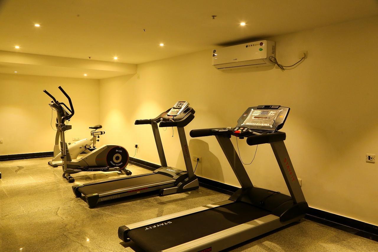 Hotel Deccan Serai, Hitec City, Hyderabad Eksteriør bilde