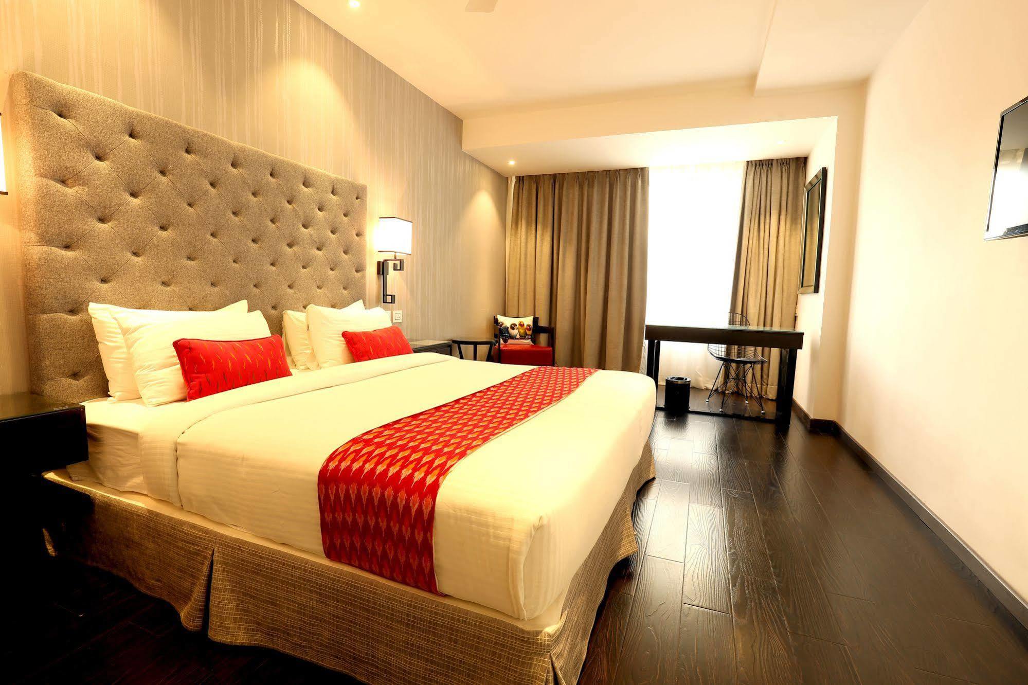 Hotel Deccan Serai, Hitec City, Hyderabad Eksteriør bilde